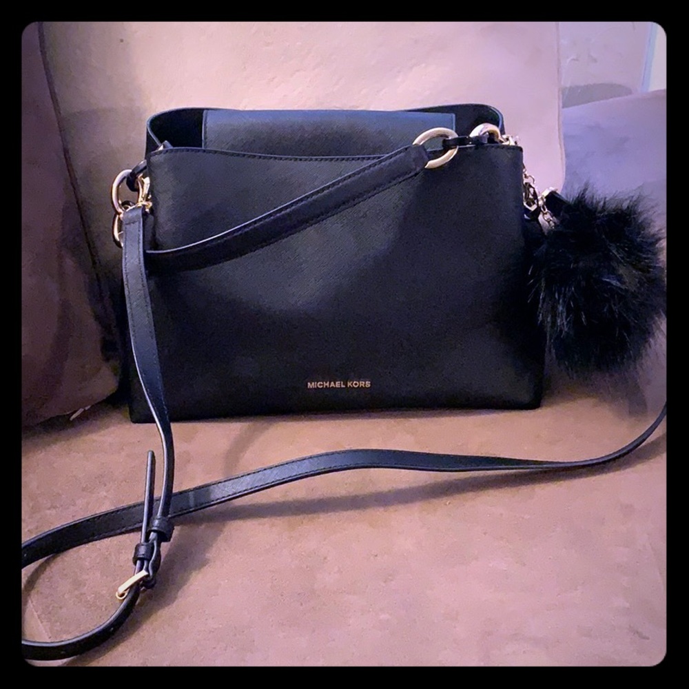 Michael Kors Purse! Great condition!